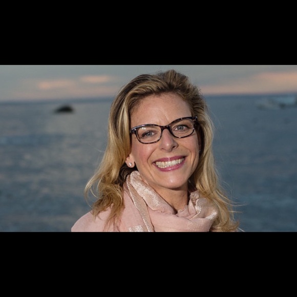 christinedrabek